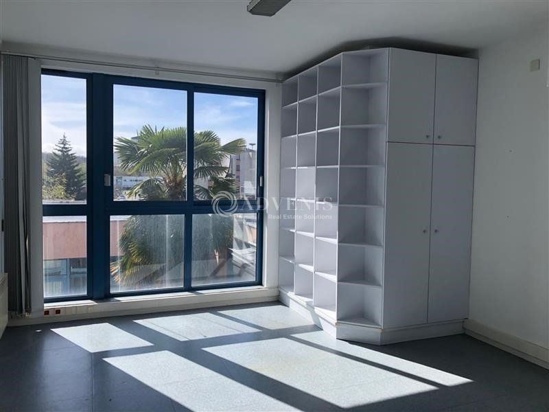 Location bureaux 71 m² non divisibles