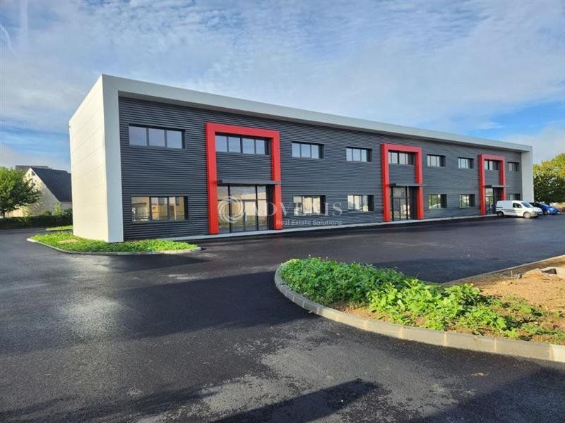 Location local d''activites 770 m² non divisibles