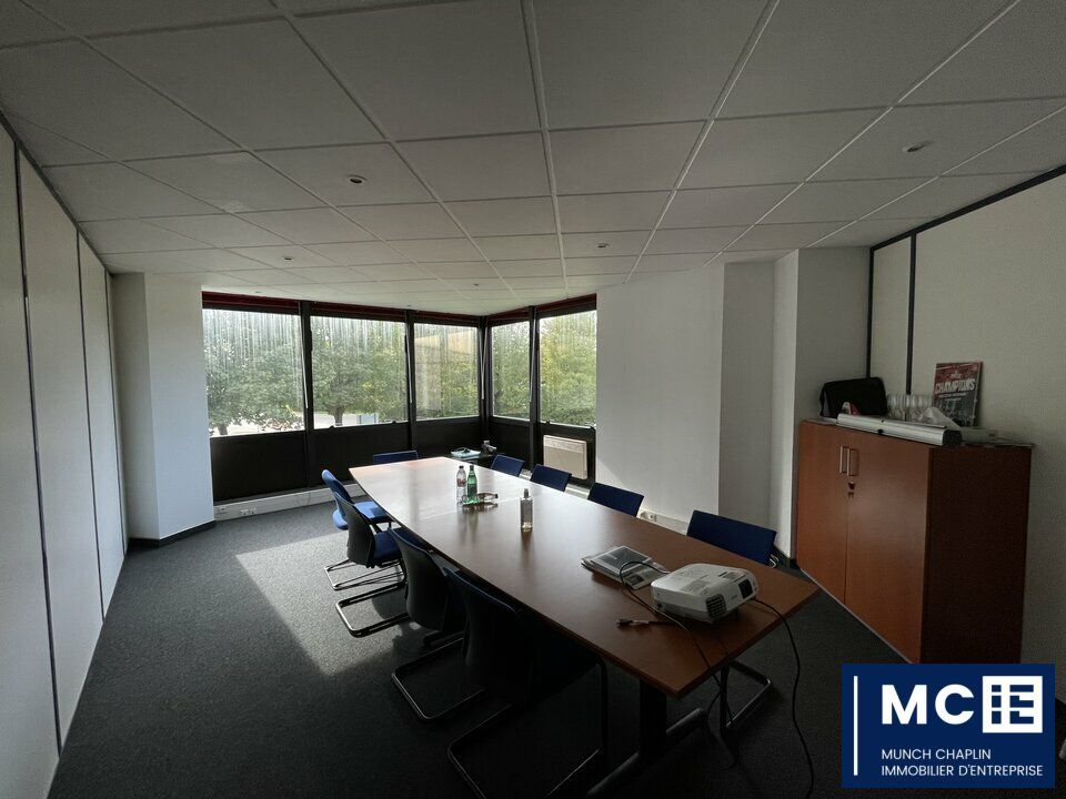Location bureaux 252 m² divisibles à partir de 119 m²