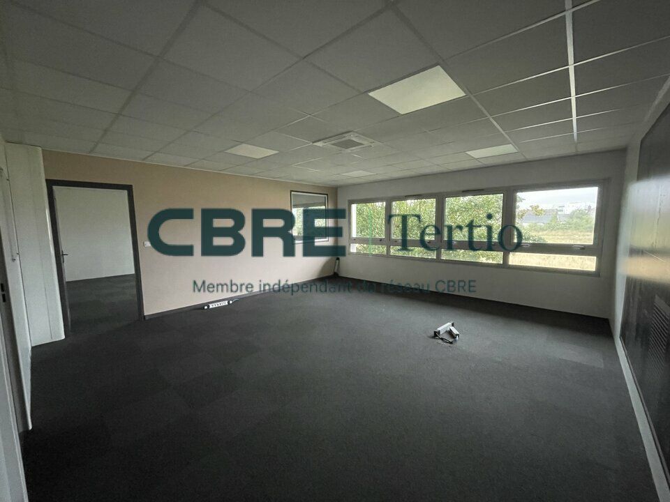 Location bureaux 125 m² non divisibles