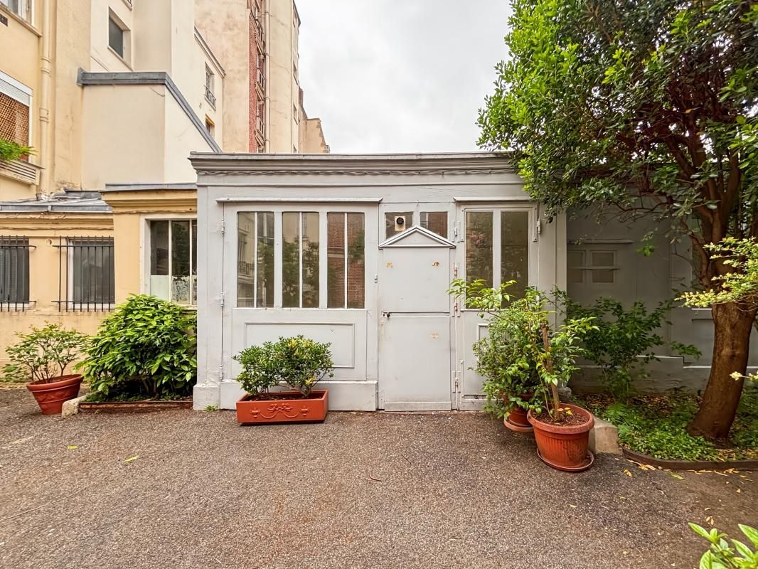 Location bureaux 28 m² non divisibles