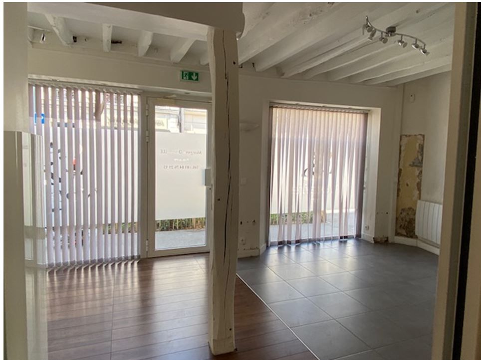 Location local commercial 45 m² non divisibles