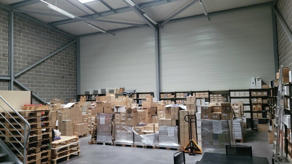 LOCAL RECENT A LOUER.