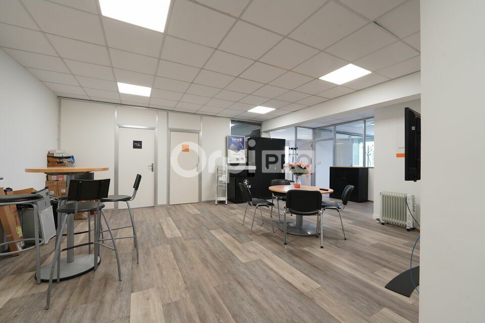 Vente bureaux 127 m² non divisibles