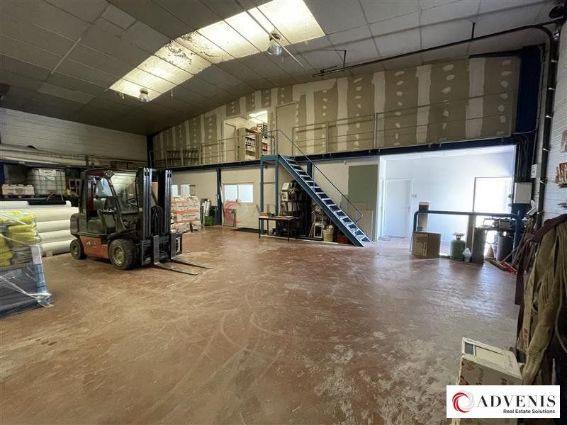Location local d''activites 410 m² non divisibles