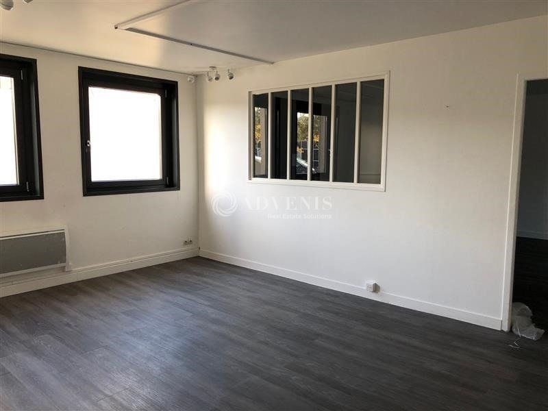 Plusieurs surfaces de bureaux disponibles de 59 m² à 118 m² environ, à proximité de Tours