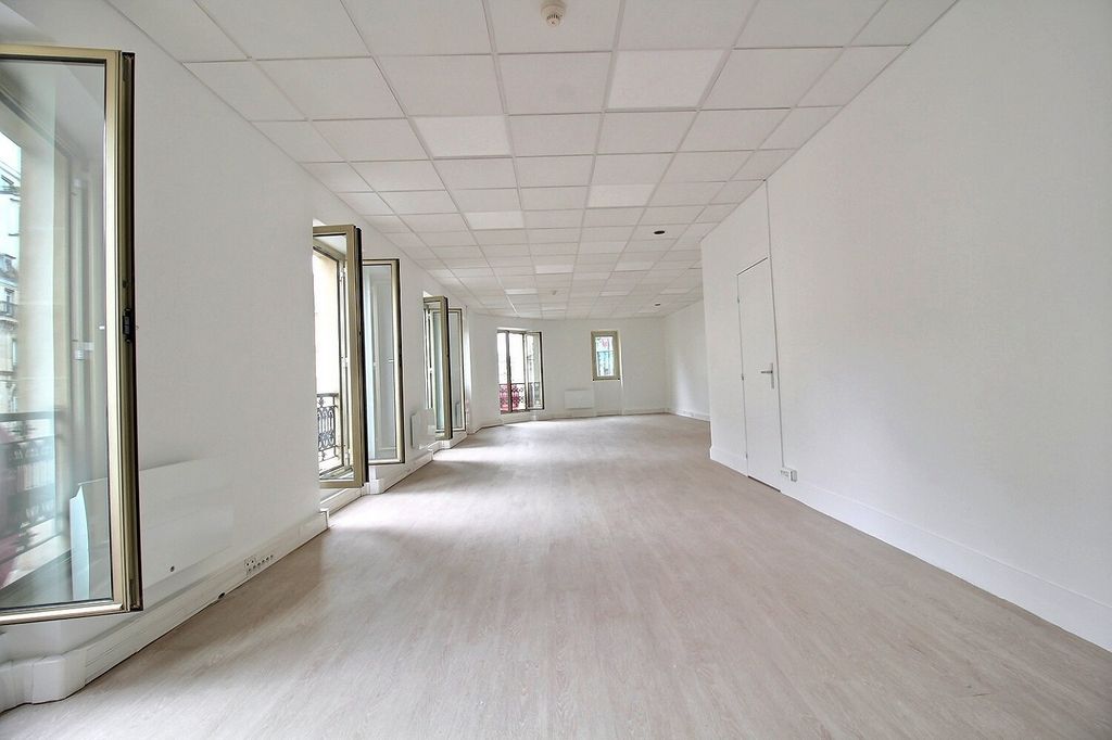 Location bureaux 93 m² non divisibles