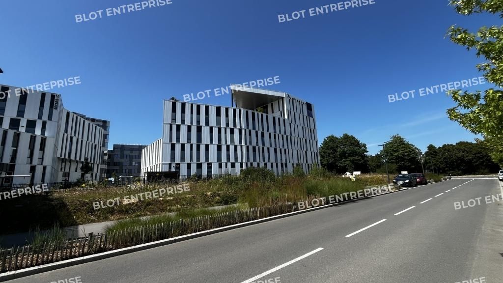 Location bureaux 459 m² non divisibles