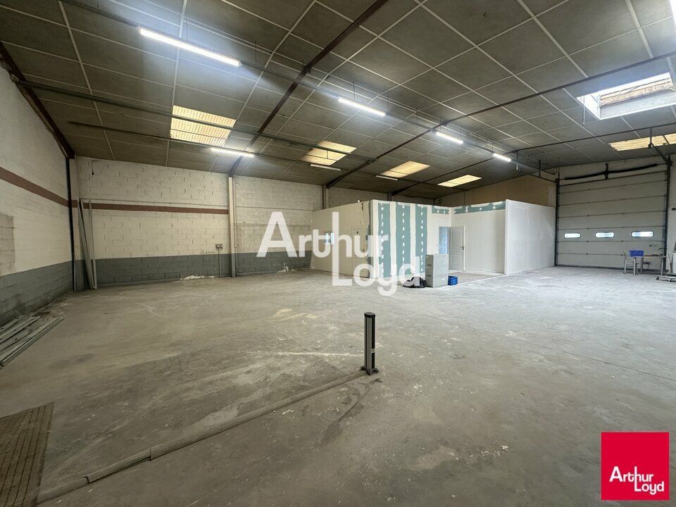 CESSON SEVIGNE - LOCAL D'ACTIVITES A LOUER - 270 M²