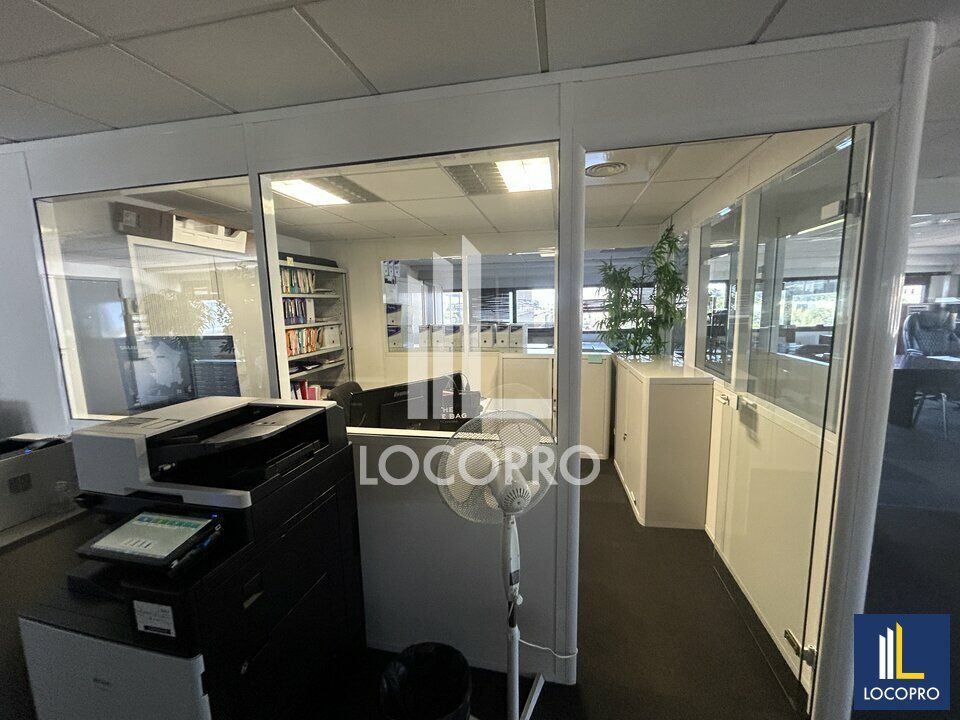 BUREAUX A VENDRE - 180M2 - VILLENEUVE-LOUBET RN7