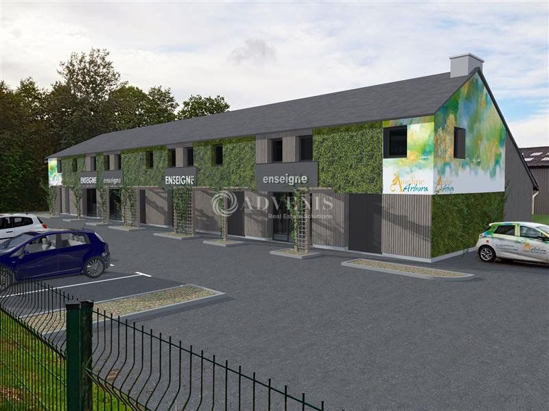 Location local d''activites 695 m² divisibles à partir de 155 m²