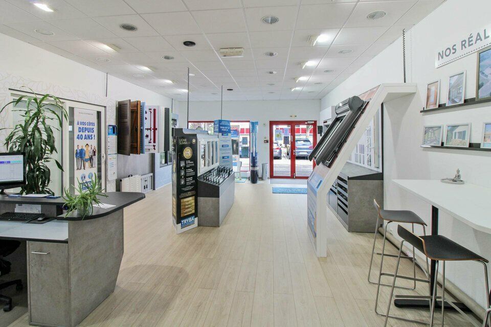 Location local commercial 103 m² non divisibles