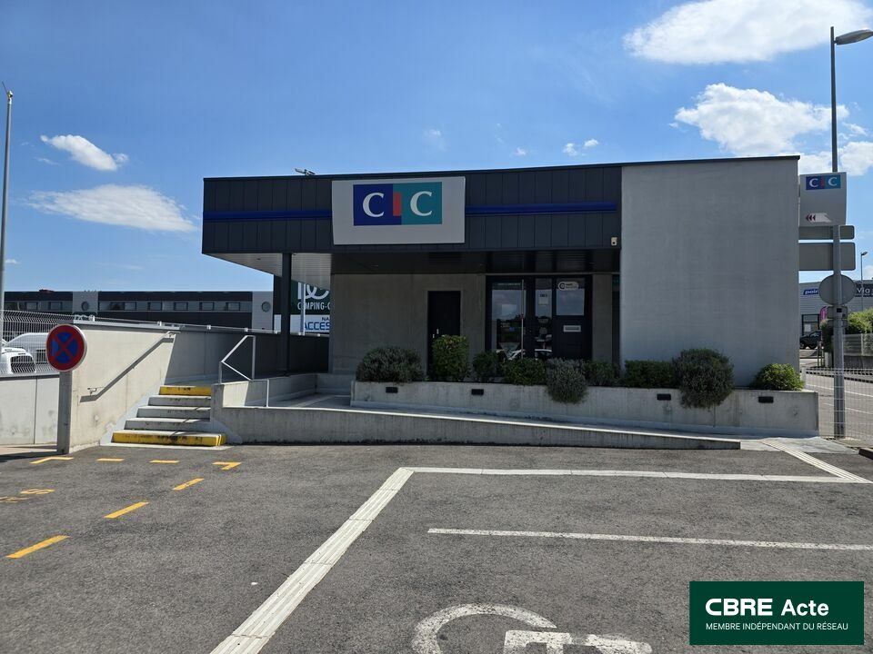 Location bureaux 145 m² non divisibles