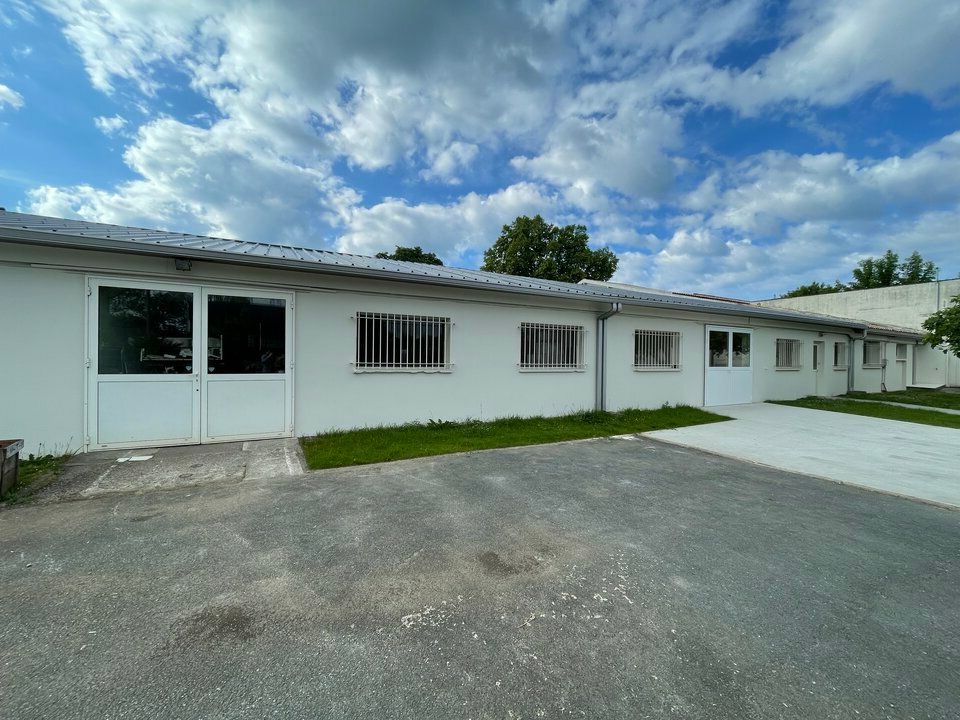 Activité/Entrepôt à vendre - 660 m²