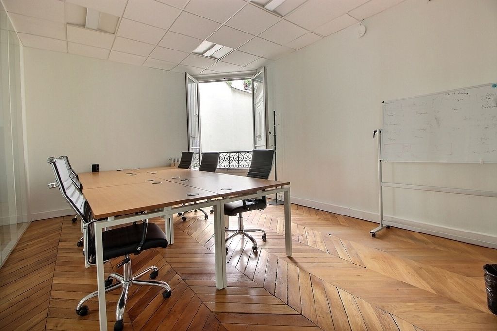 Location bureaux 140 m² non divisibles