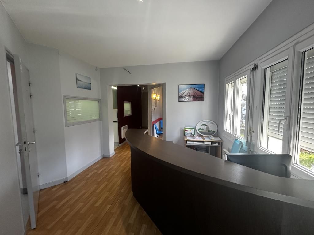 Vente bureaux 65 m² non divisibles