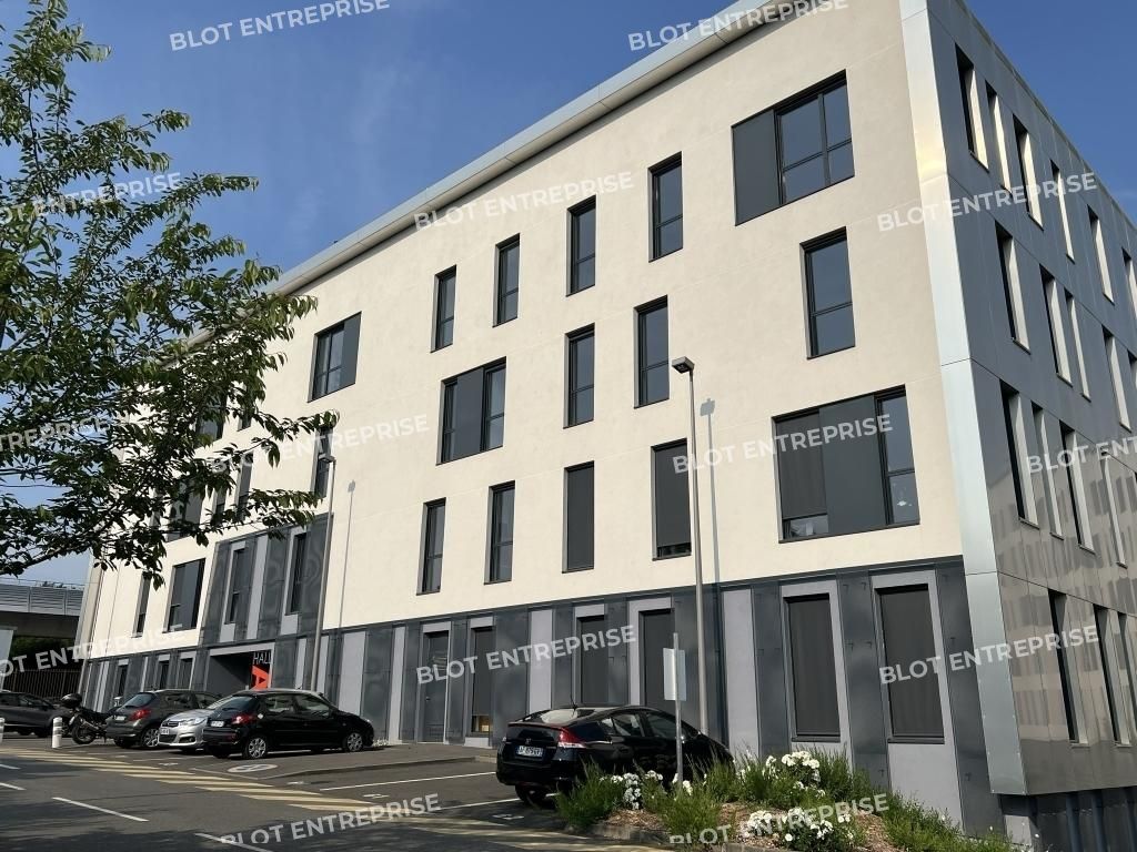 Location bureaux 210 m² non divisibles