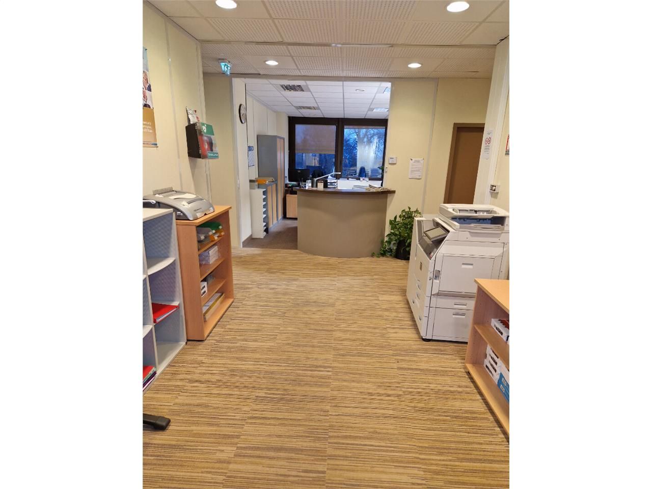 Vente bureaux 350.00 m² à GUERET