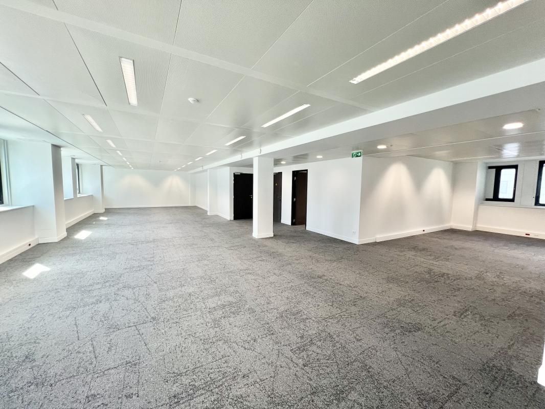 Location bureaux 193 m² non divisibles