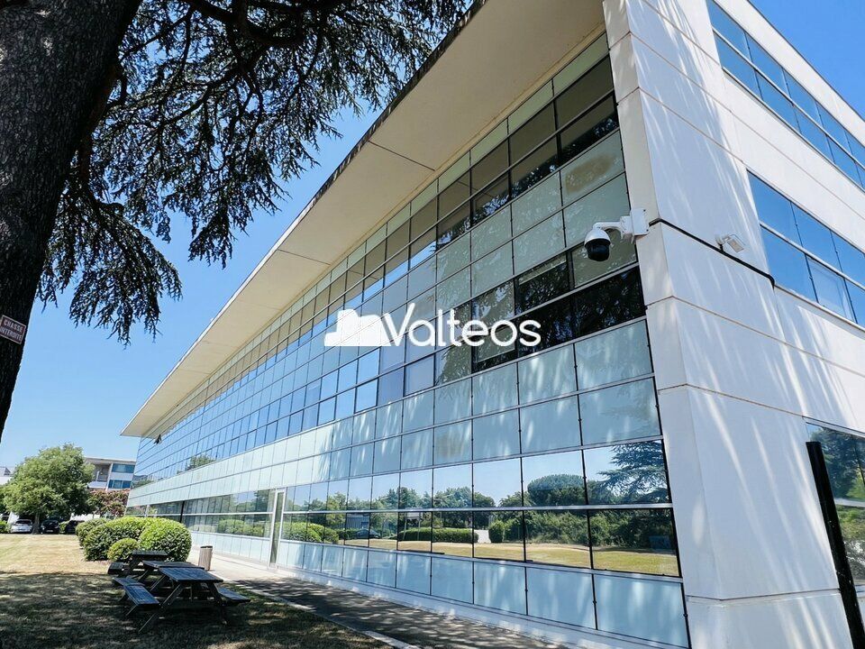 Location bureaux 248.56 m² non divisibles