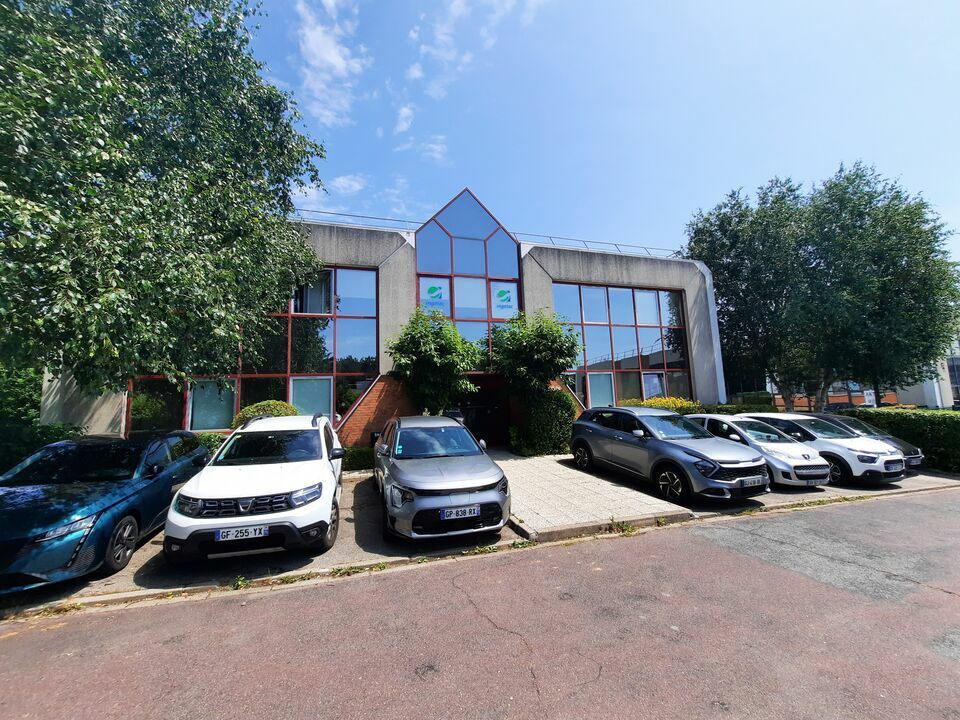 Location bureaux 400 m² non divisibles