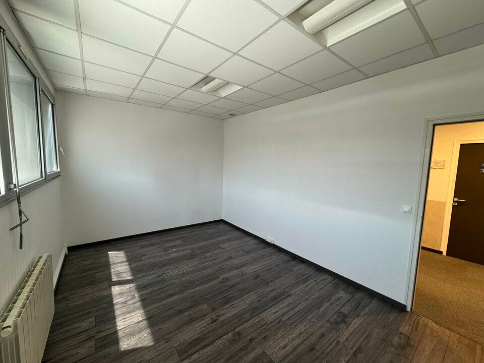 SAINT AVERTIN BUREAU A LOUER 20 M²