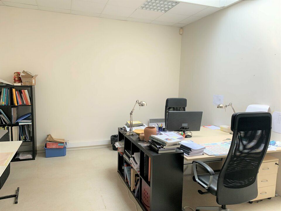 SAINT AVERTIN BUREAUX A LOUER 500 M² STOCKAGE POSSIBLE 