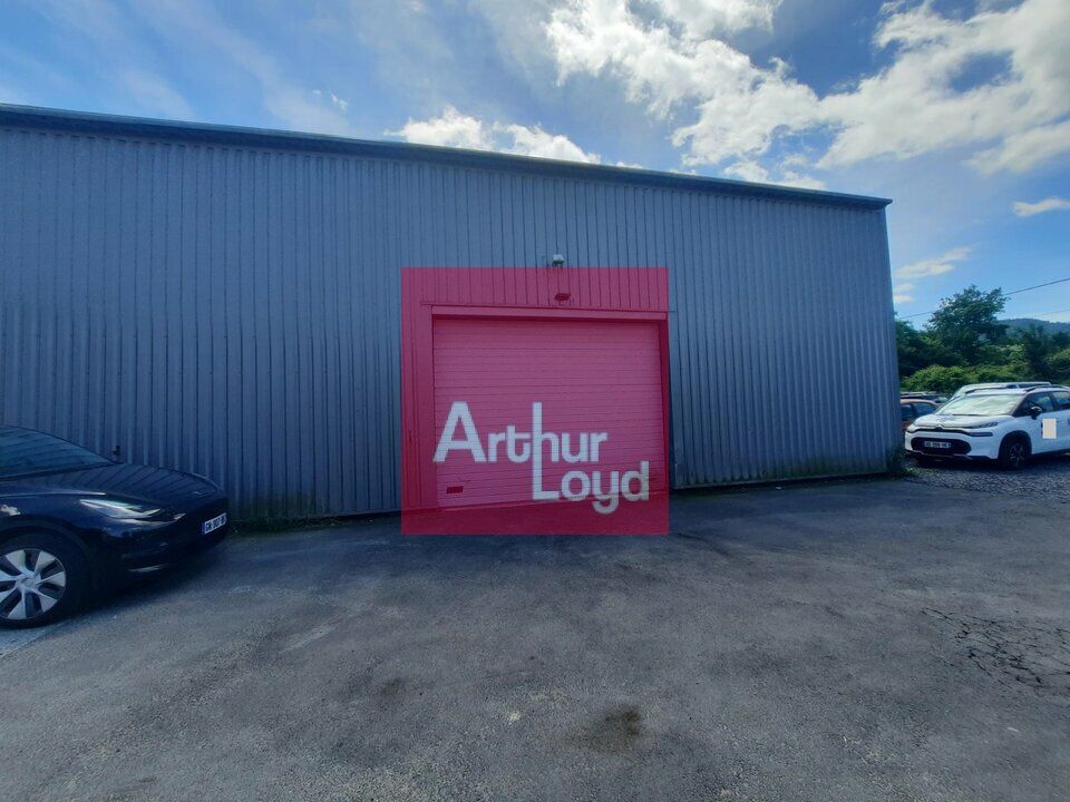 Vente local d''activites 270 m² non divisibles