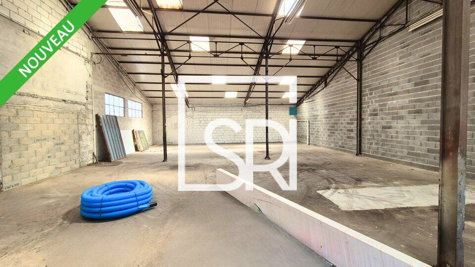 Location entrepot 365 m² non divisibles