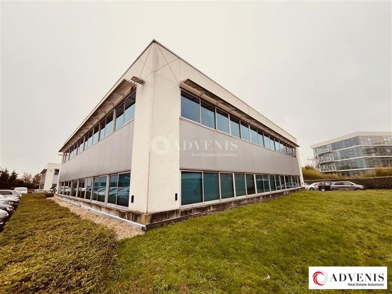 Location bureaux 346 m² divisibles à partir de 48 m²