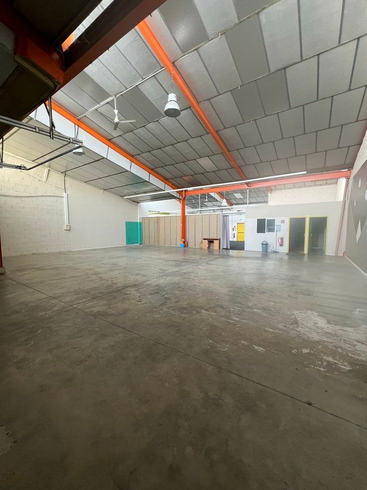 MONTAUBAN LOCATION LOCAL D'ACTIVITÉS 605M2