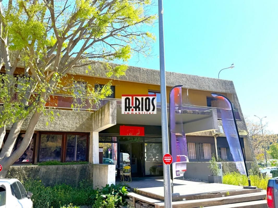 Location bureaux 263 m² non divisibles