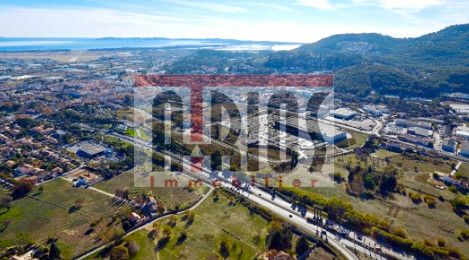 Vente terrain 1600 m² non divisibles