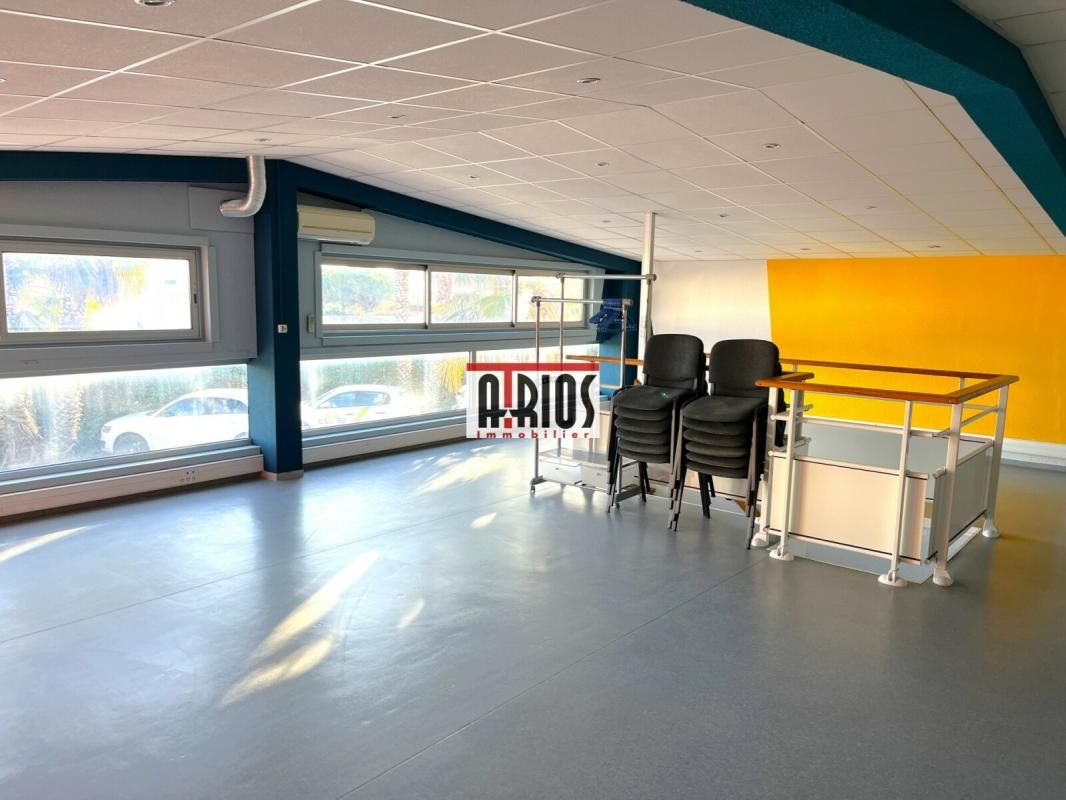 Location bureaux 95 m² non divisibles