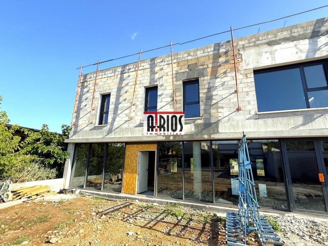 Location bureaux 100 m² non divisibles