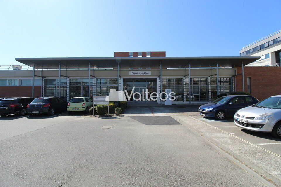 Vente bureaux 204.7 m² non divisibles