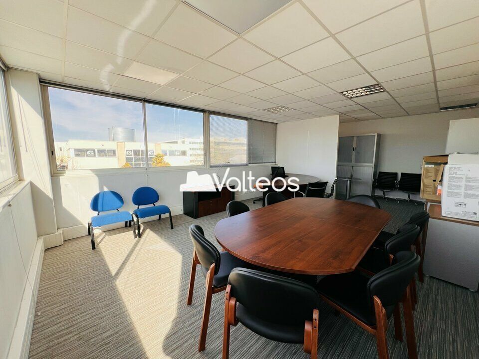 Location bureaux 76 m² non divisibles