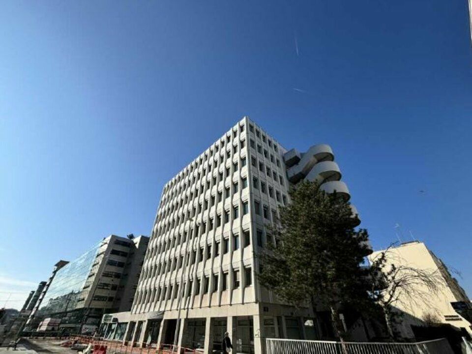 Location bureaux 60 m² non divisibles