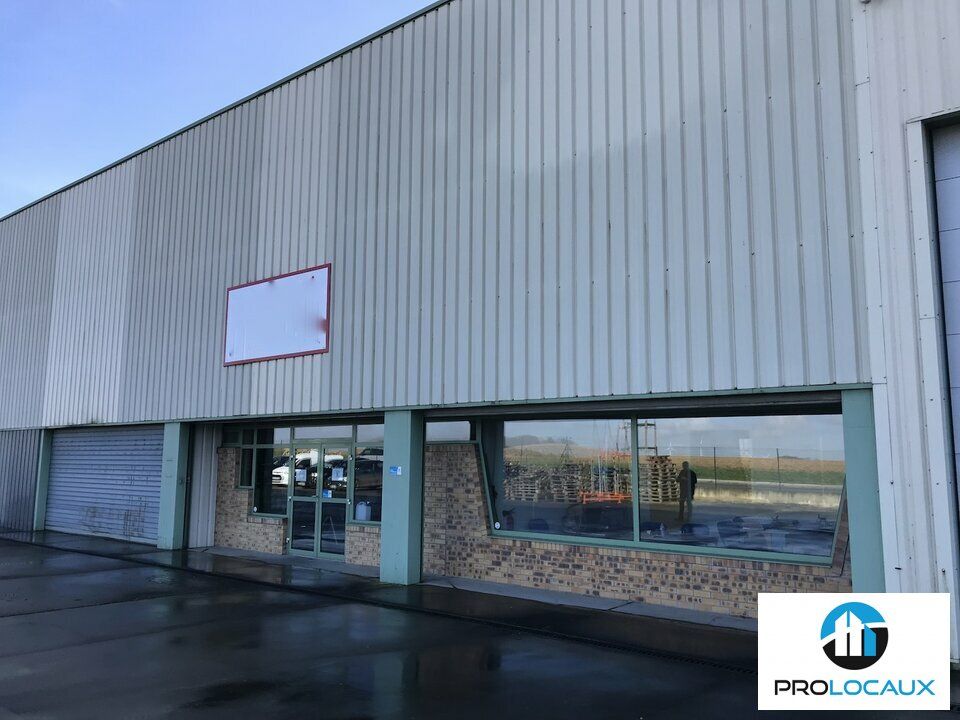 Location local d''activites 680 m² non divisibles