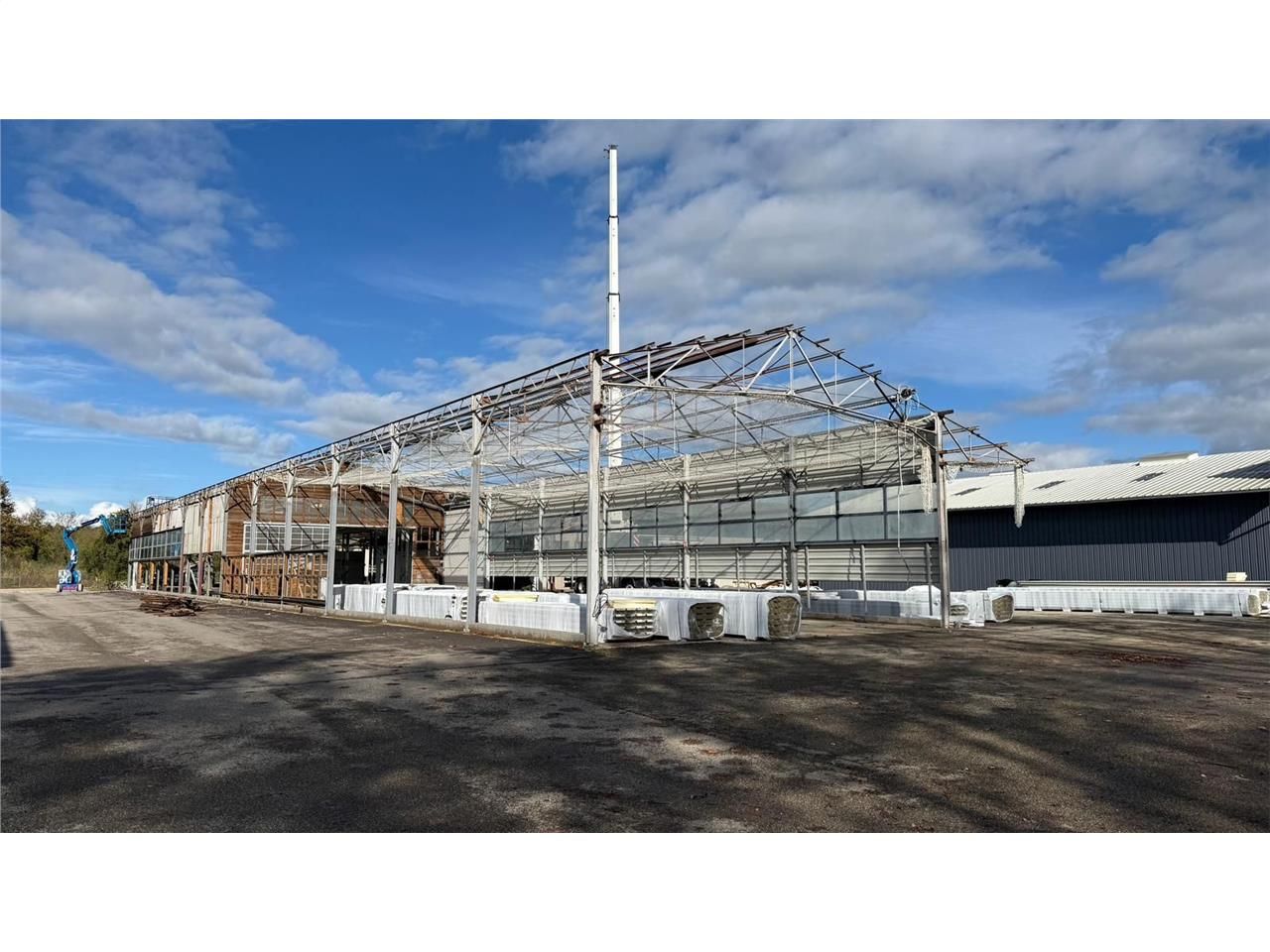 Location entrepots 315 m² non divisibles