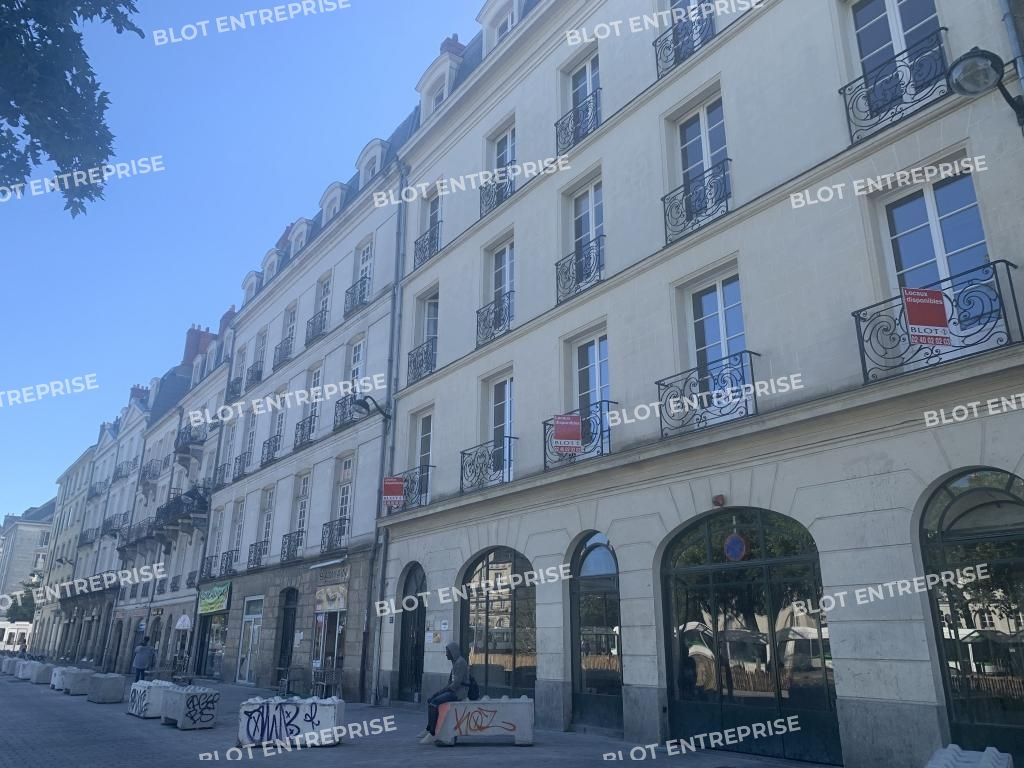 Location bureaux 25 m² non divisibles