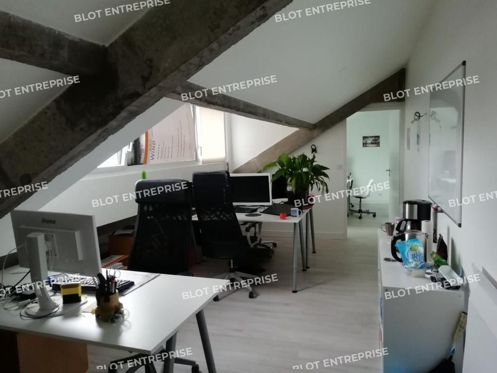 Location bureaux 25 m² non divisibles