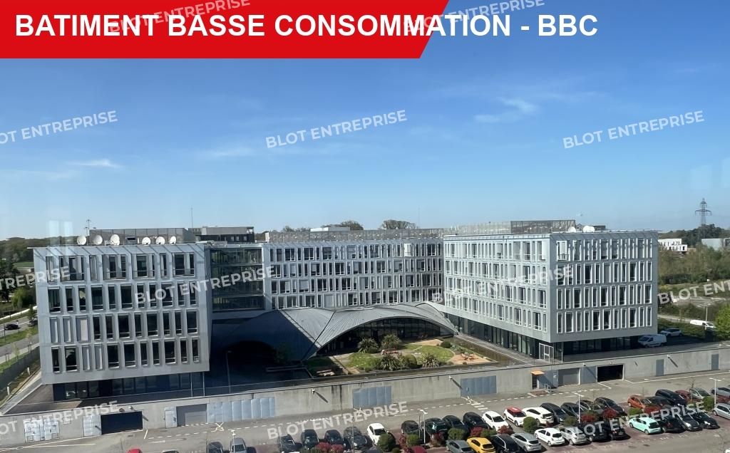 Location bureaux 1332 m² non divisibles
