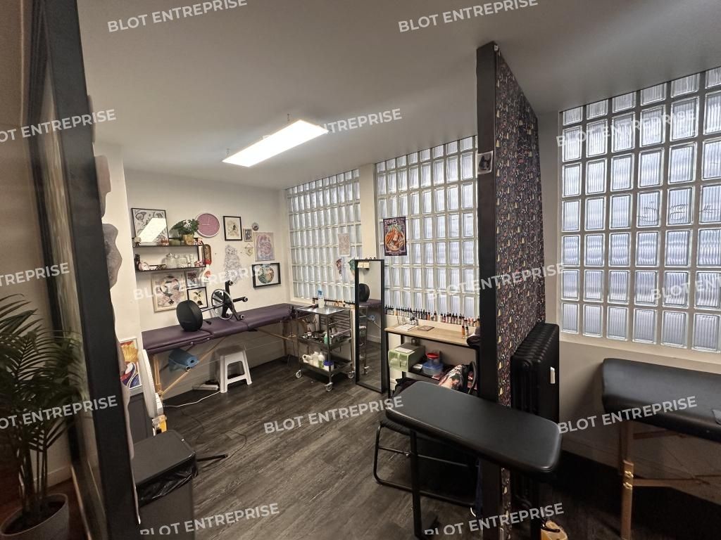 Vente bureaux 138 m² non divisibles