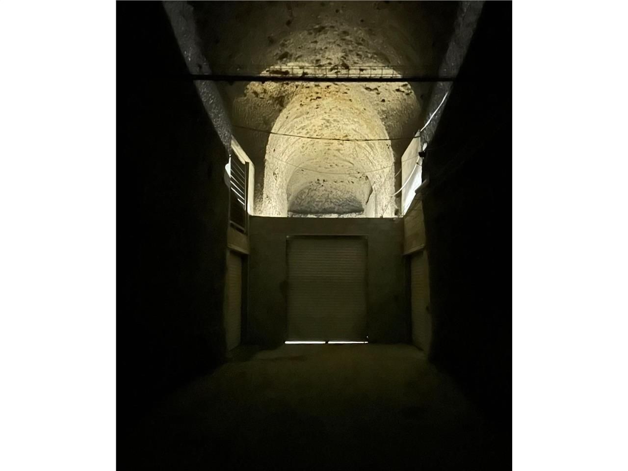 Vente local 265 m² à Bougival