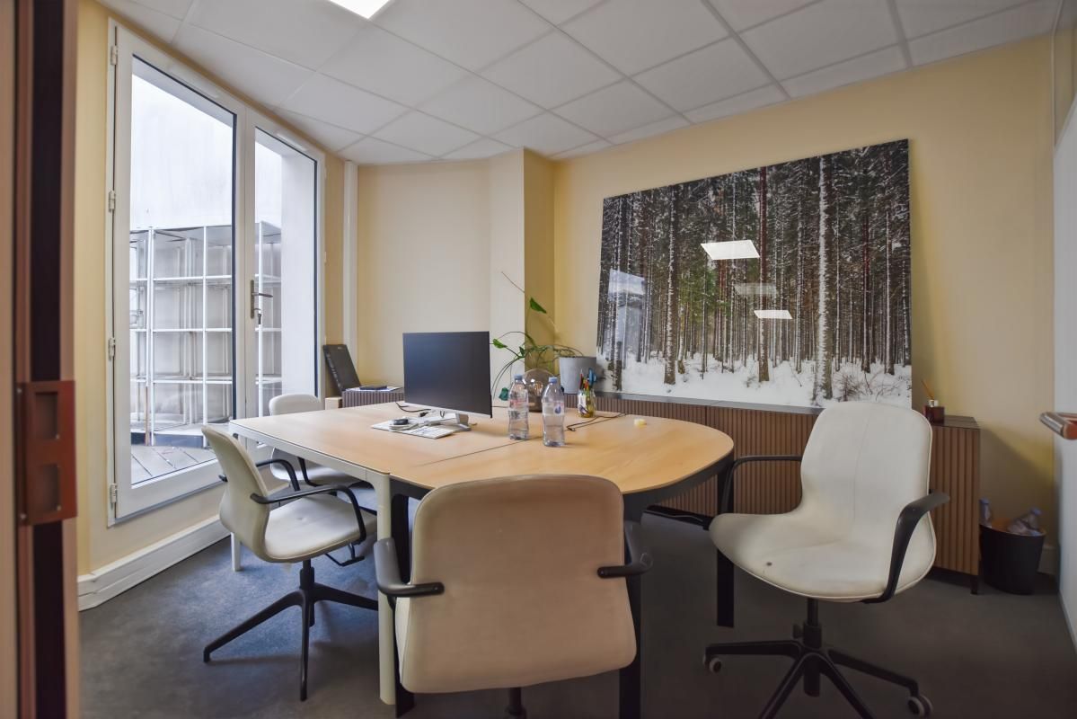 Location bureaux 53 m² non divisibles