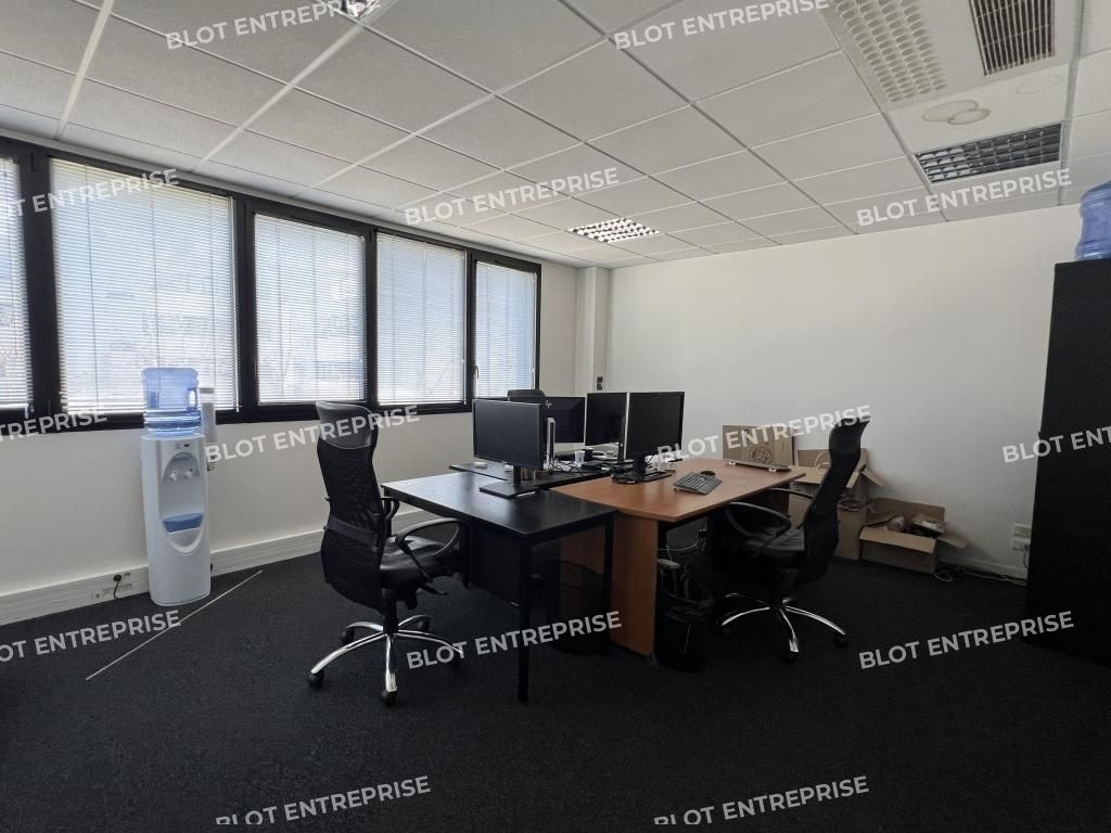 Location bureaux 501 m² non divisibles