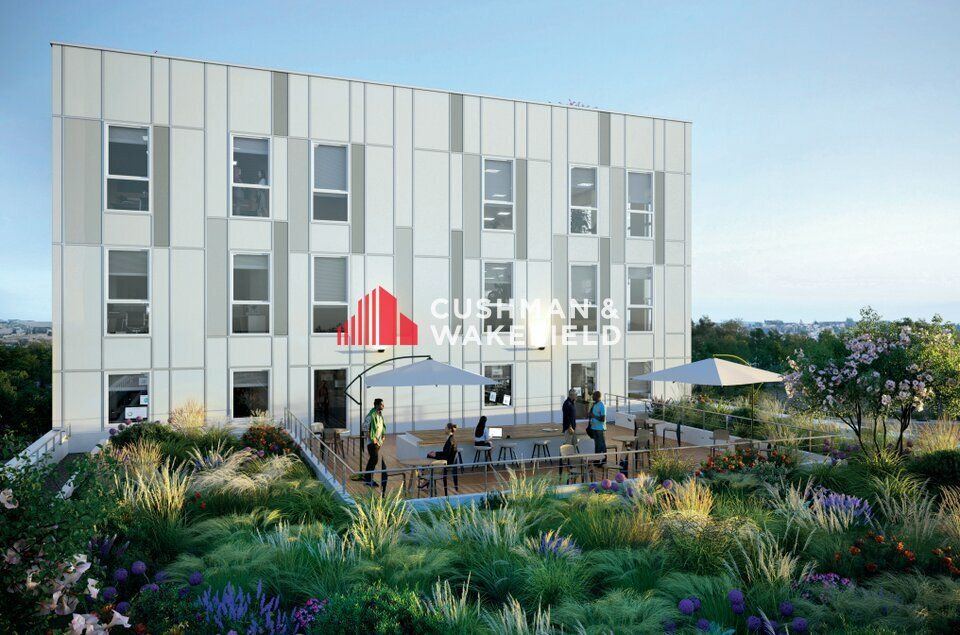 Vente bureaux 9885 m² non divisibles