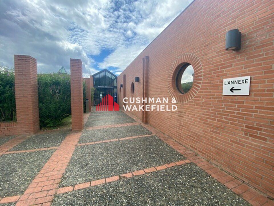 Location bureau - 1500 m²