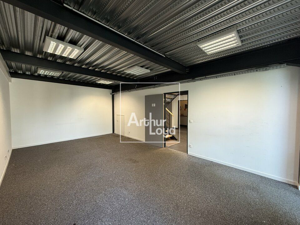 BRIE COMTE ROBERT - PETITE SURFACE